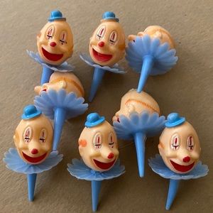 Wilton 80s 90s Derby Clown Plastic Cake Tops, Cake Decor